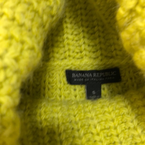 Banana Republic Lime Italian Yarn Sweater - Picture 2 of 5